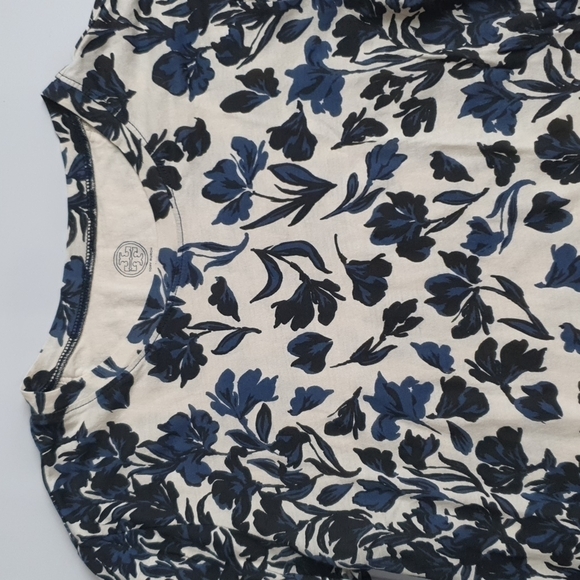 Tory Burch True Blue Floral Long Sleeves Tee - Picture 4 of 7